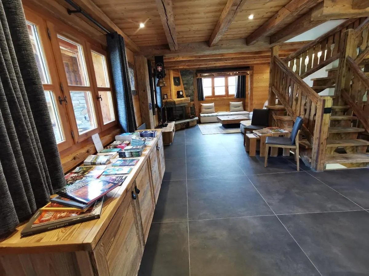 Couette-café Chalet Jardin d'Angèle Chambres d'hôtes Courchevel