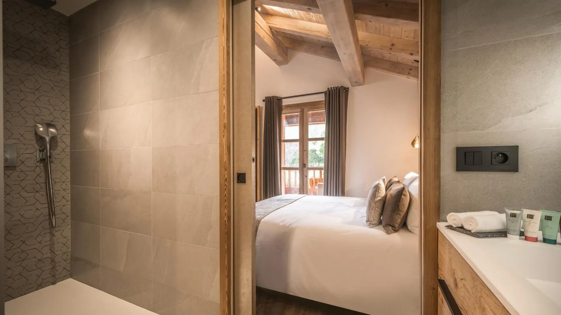Chalet Jardin d'Angèle Chambres d'hôtes Courchevel France